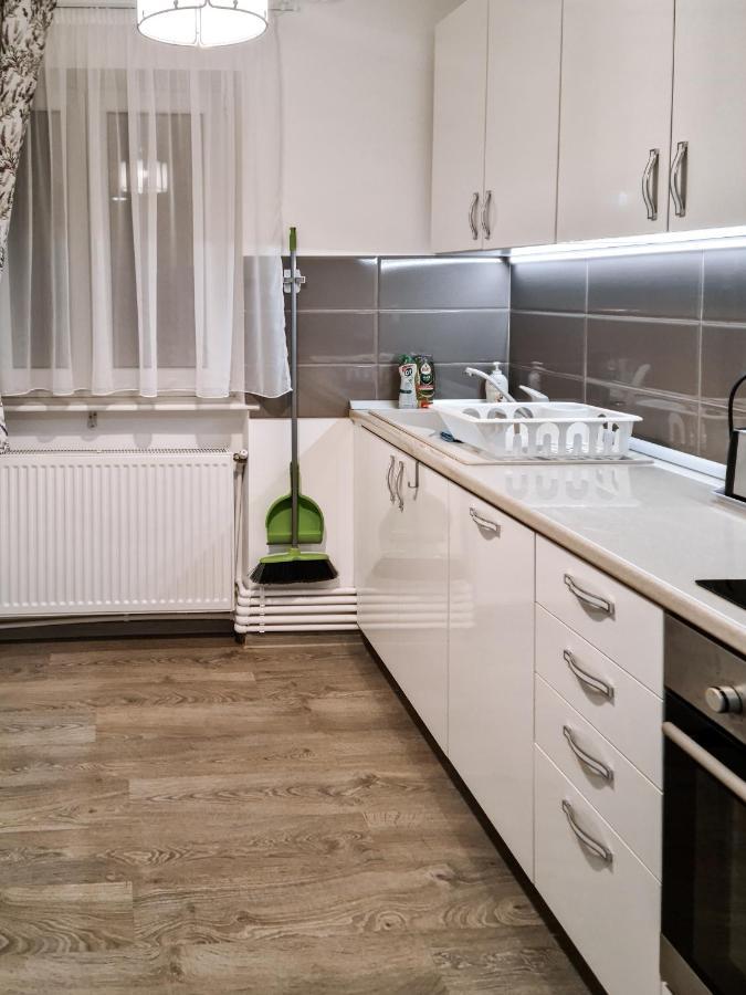 Apartament Alina Deva Eksteriør bilde